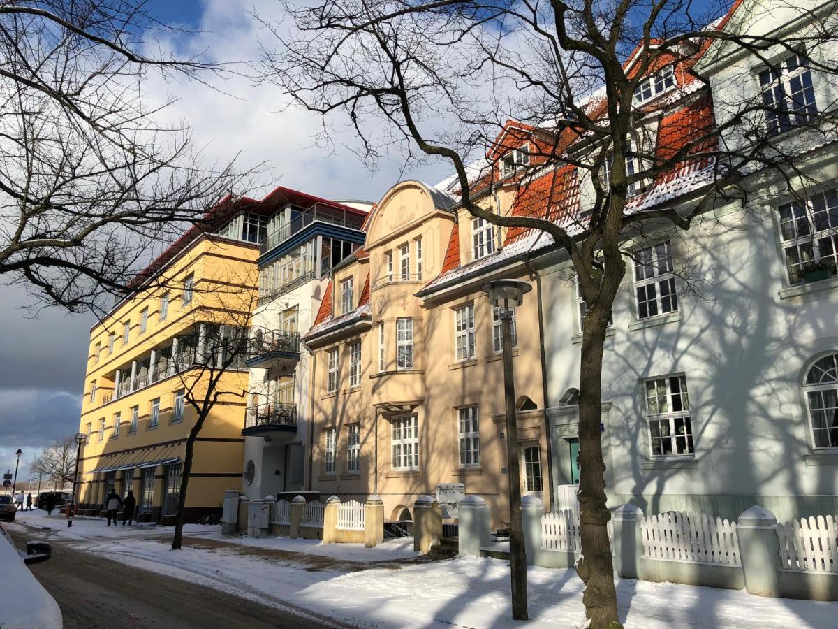 Ankerplatz Warnemuende - Direkte Strandnaehe Mit Leuchtturmblick 罗斯托克 外观 照片
